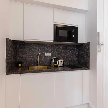 Charming Flat - 2bd-6p - Eiffel Tower Parigi